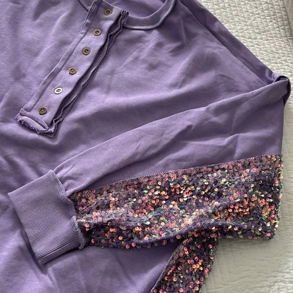 New Peach Love oversizeded sequin sweatshirts L - Picture 2 of 7